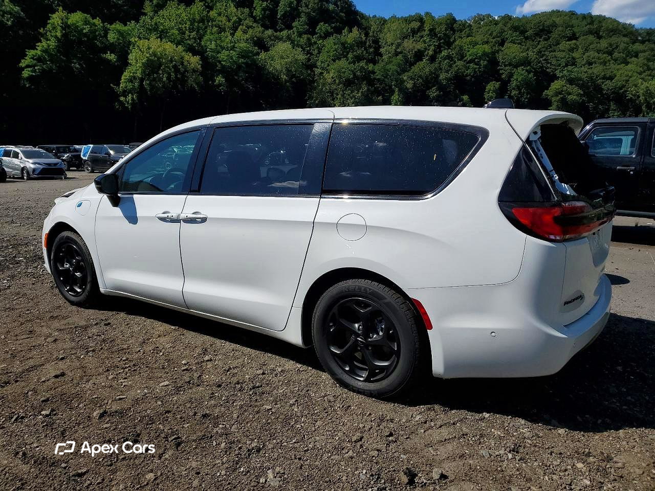 Chrysler Pacifica 2024