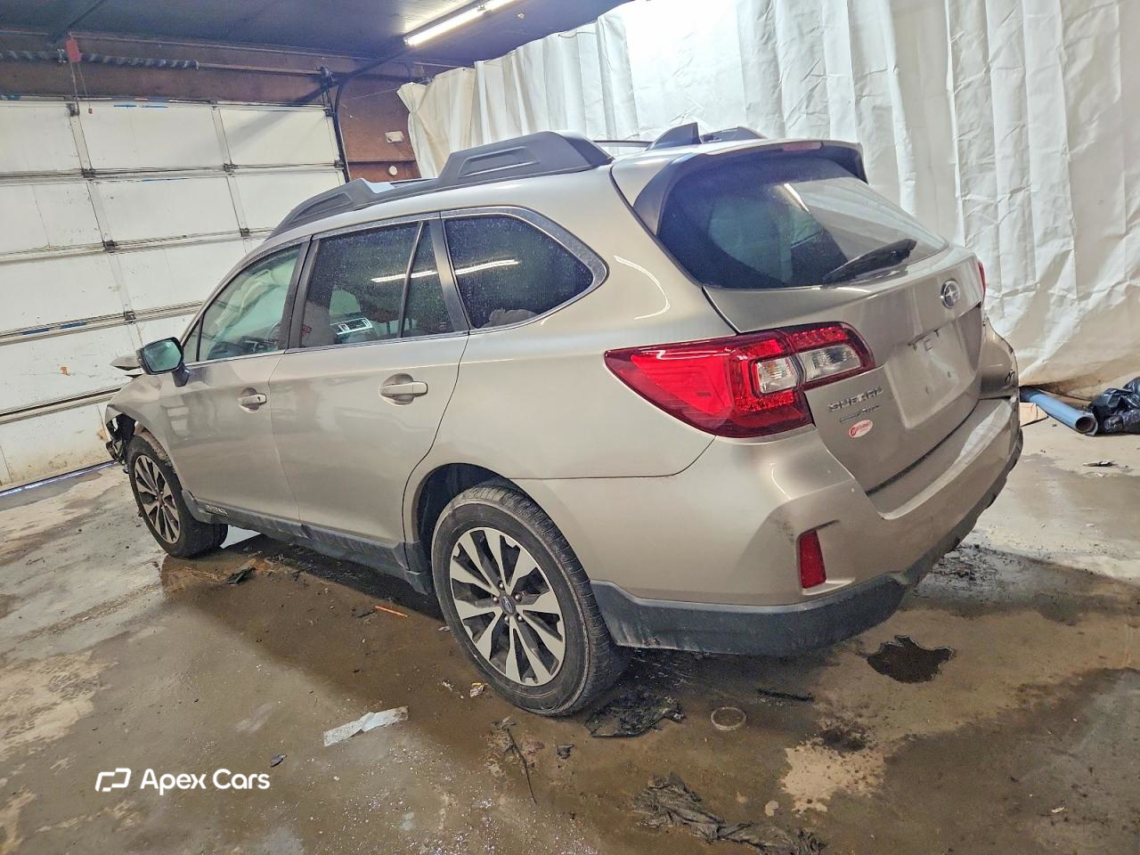 Subaru Outback 2016