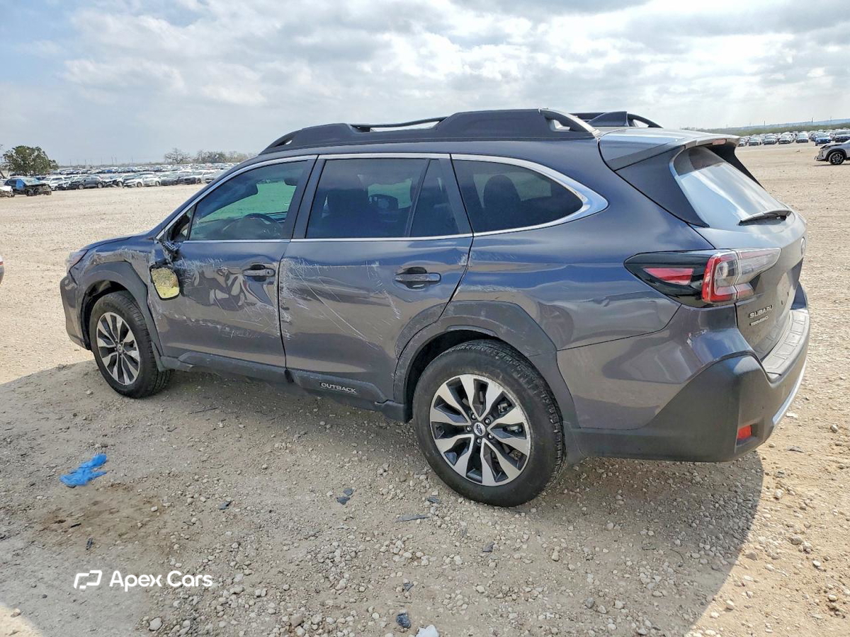 Subaru Outback 2025