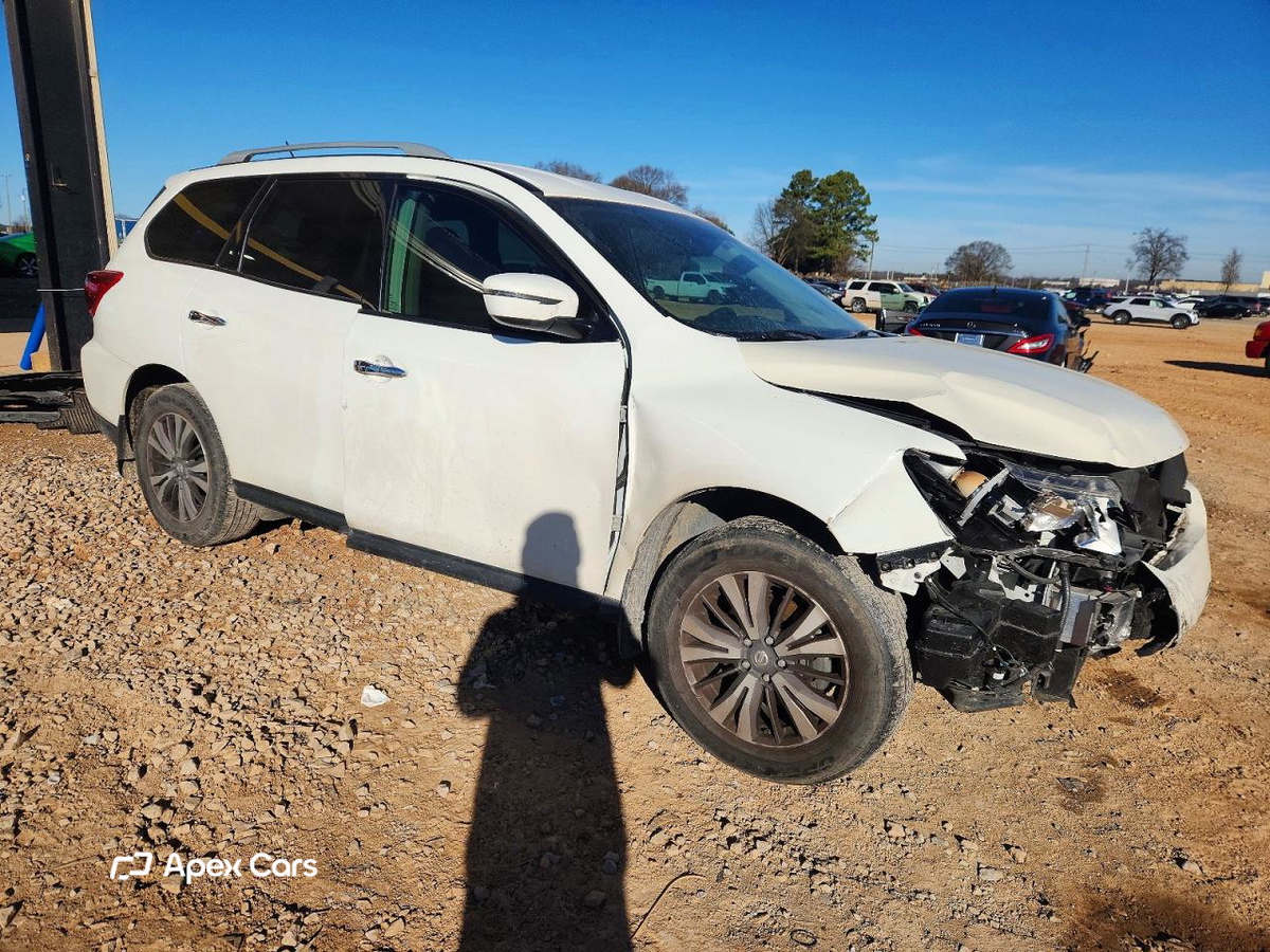 Nissan Pathfinder 2017