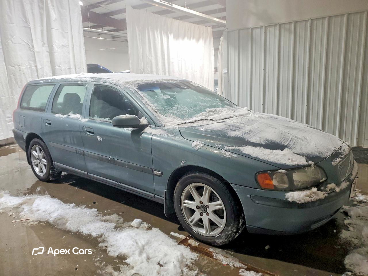 Volvo V70 2004