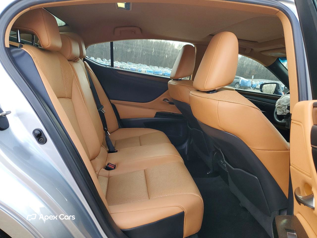 Lexus ES 2022
