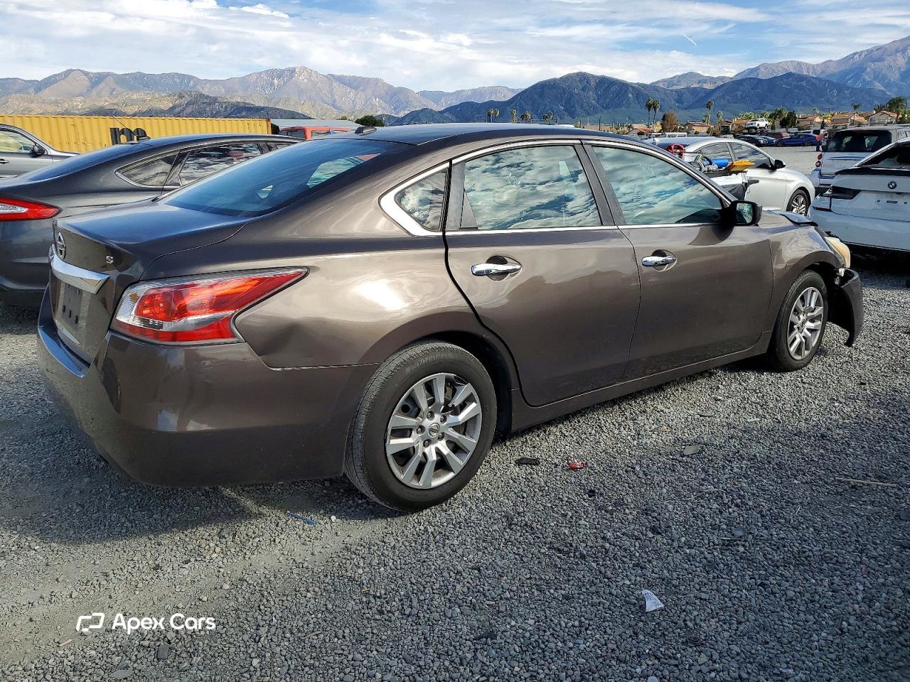 Nissan Altima 2015