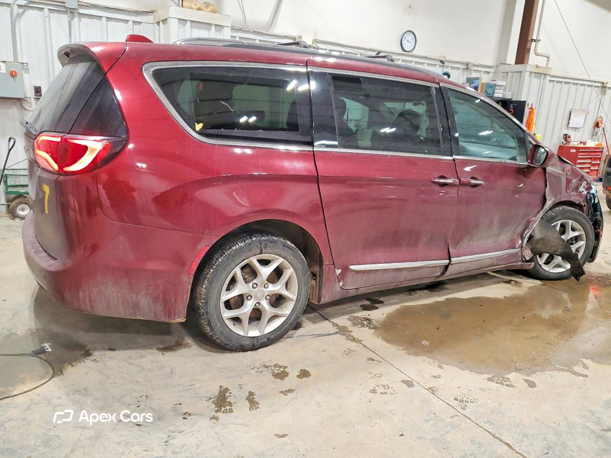 Chrysler Pacifica 2017
