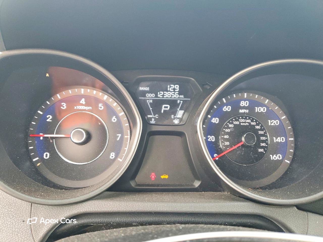 Hyundai Elantra 2012