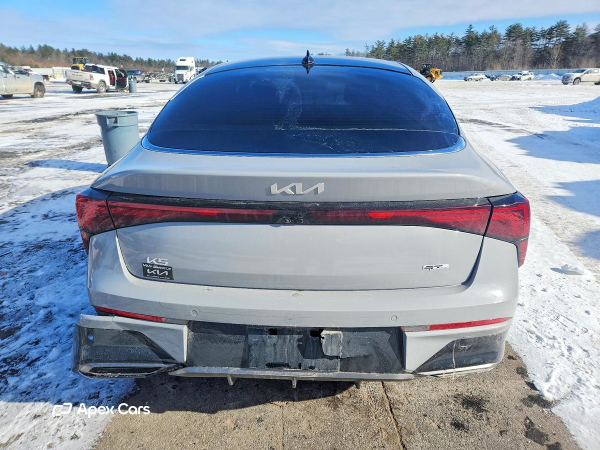 Kia K5 2025