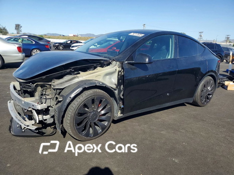 Tesla Model Y 2023 - Zdjęcie 1 z 15