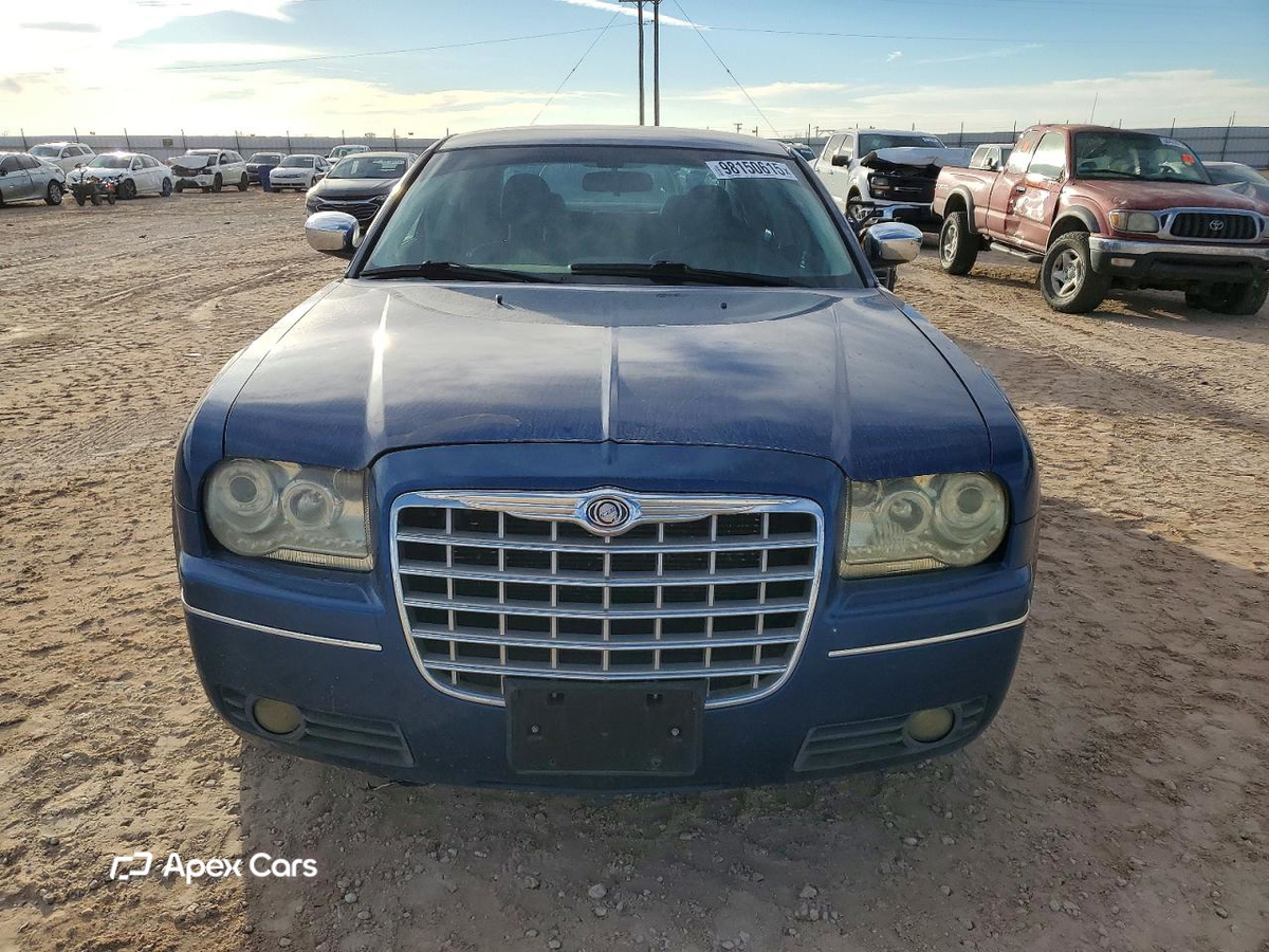 Chrysler 300 2010