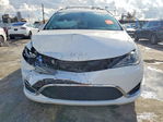 Chrysler Pacifica 2017