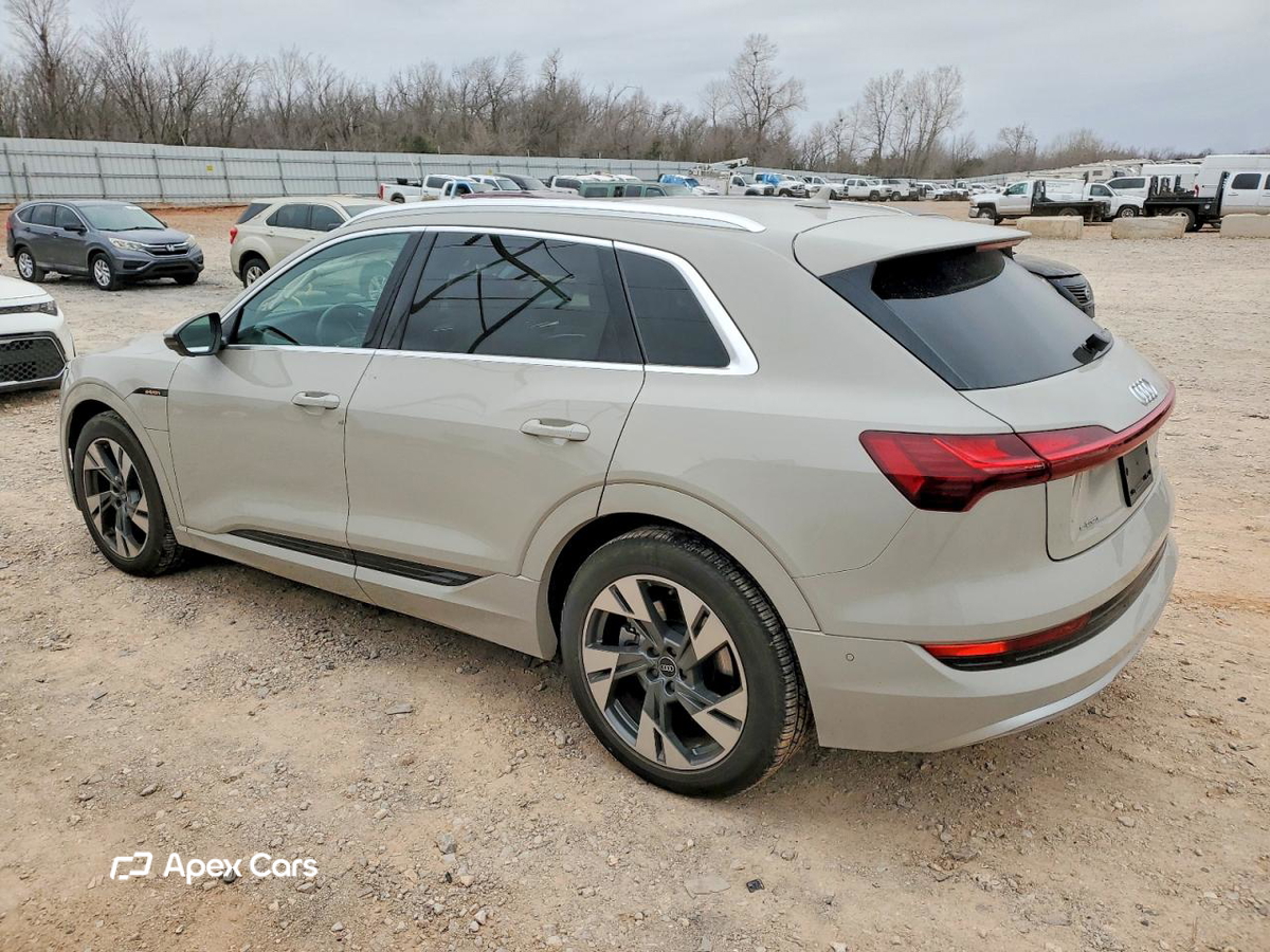 Audi e-tron S 2021