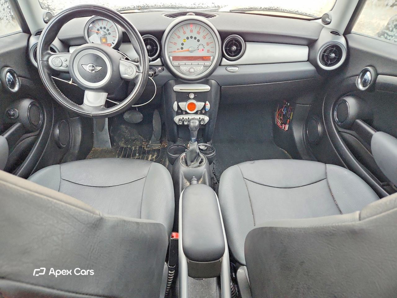MINI Cooper 2010
