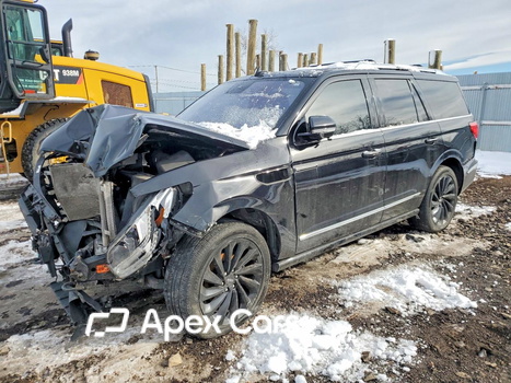 Lincoln Navigator 2020 - Image 1 of 13