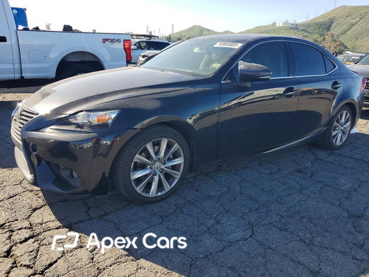 Lexus IS 2014 - Image 1 of 12