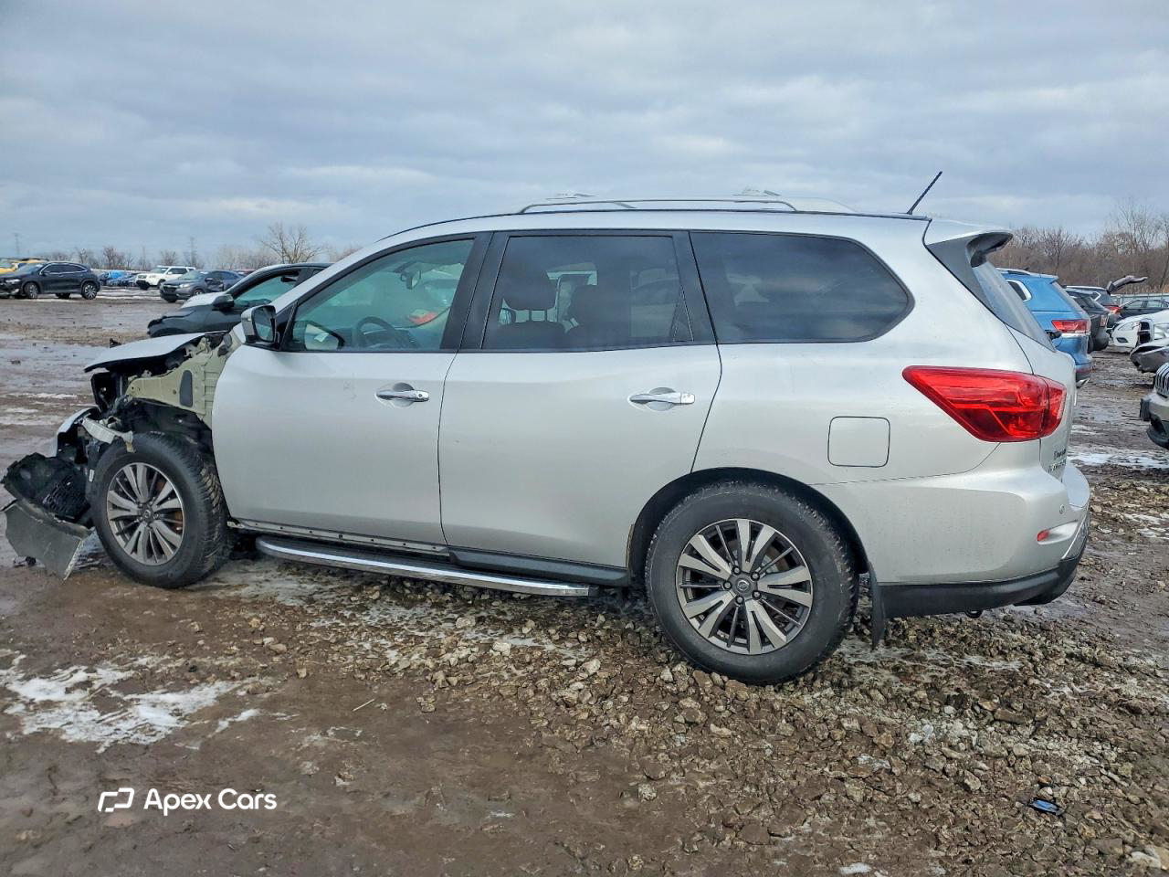 Nissan Pathfinder 2018