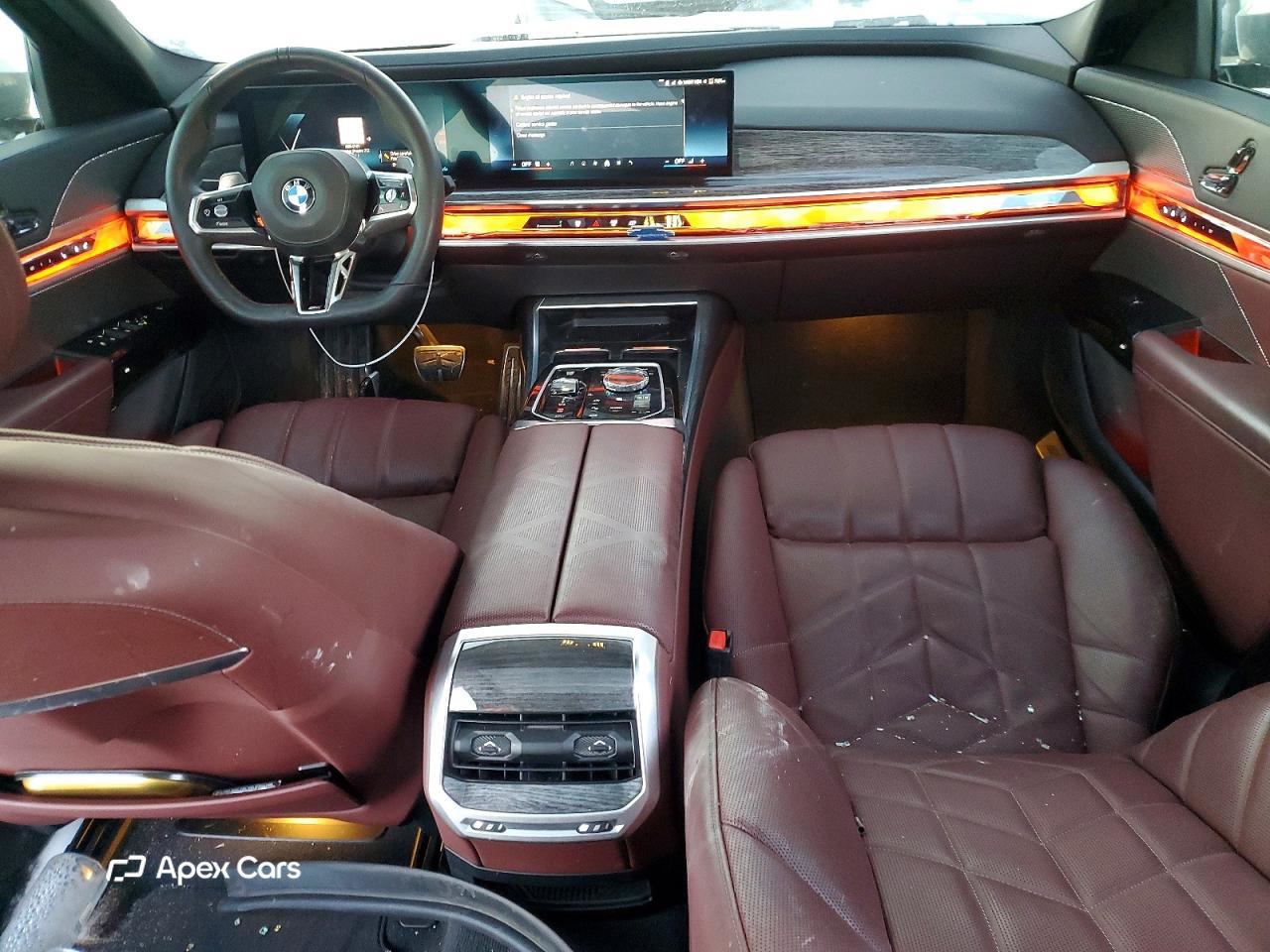BMW Series 7 2025