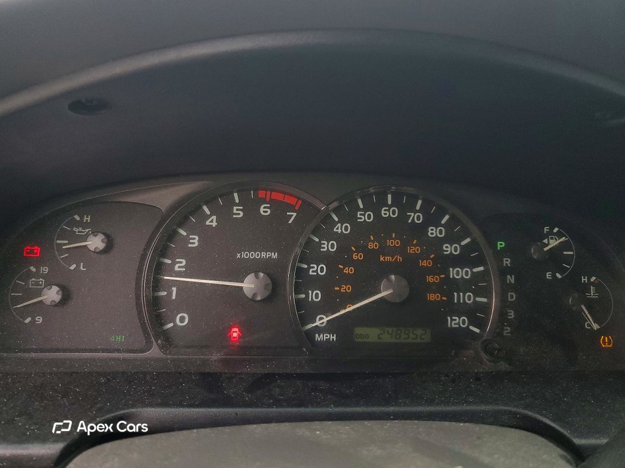 Toyota Sequoia 2005