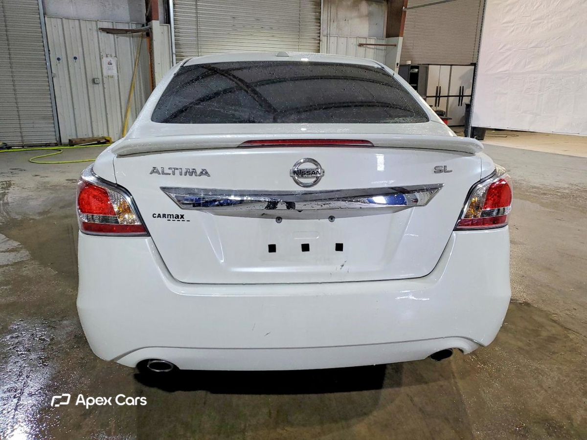 Nissan Altima 2015