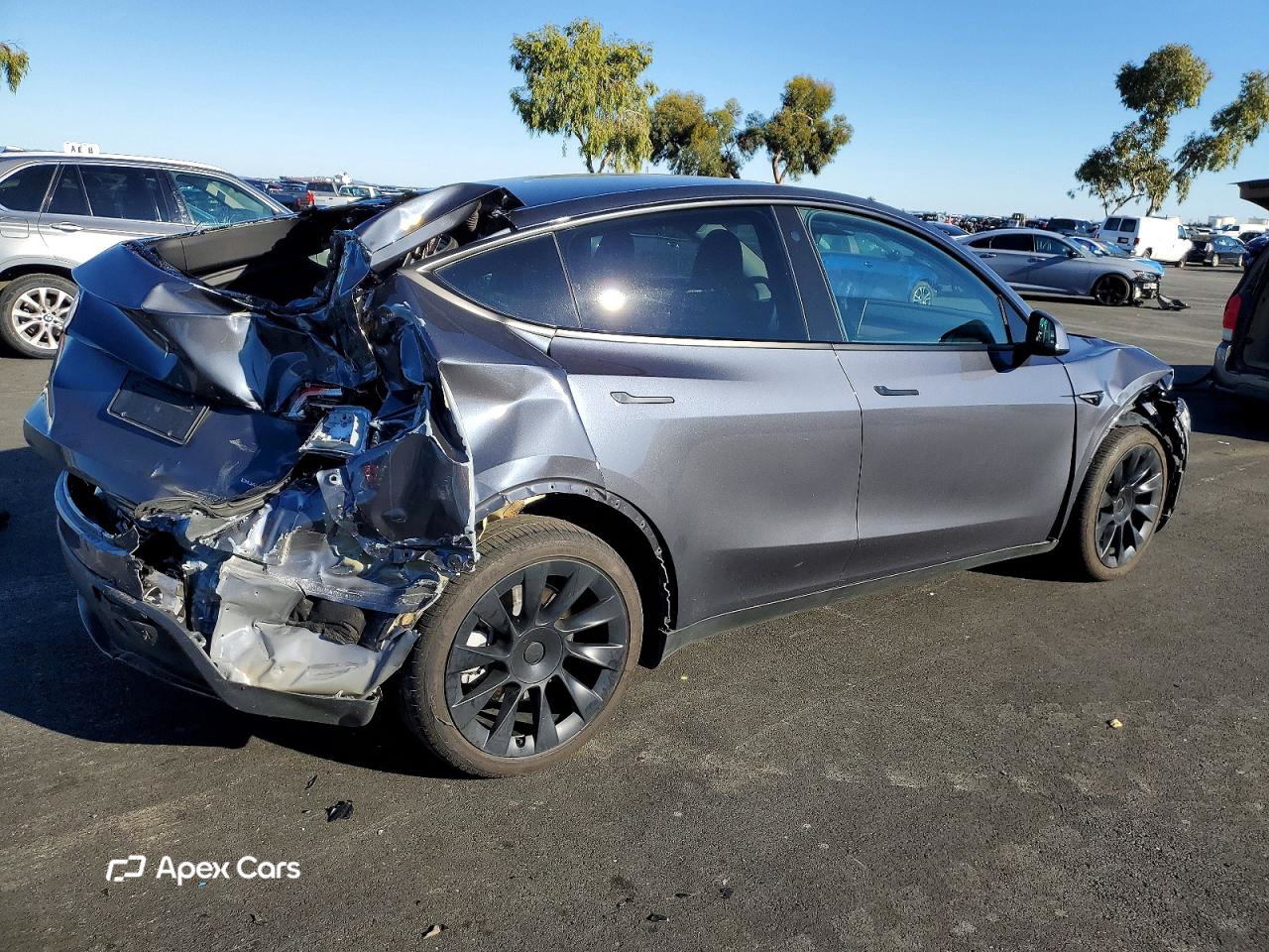 Tesla Model Y 2023