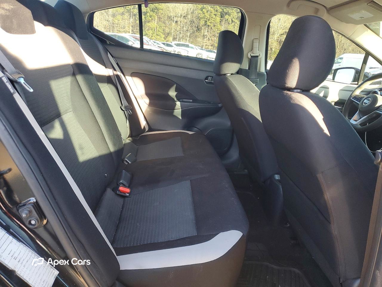 Nissan Versa 2021