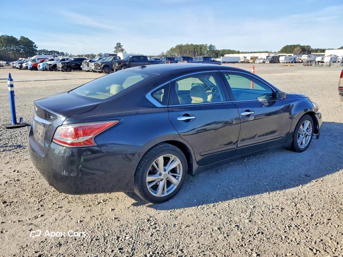 Nissan Altima 2014