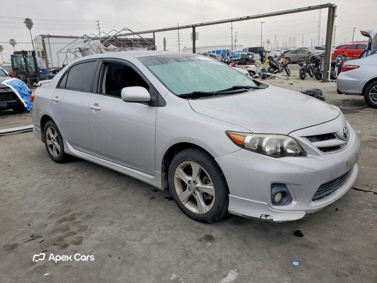 Toyota Corolla 2012