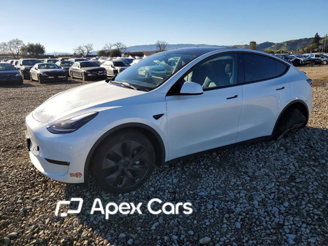 Tesla Model Y 2024 - Zdjęcie 1 z 14
