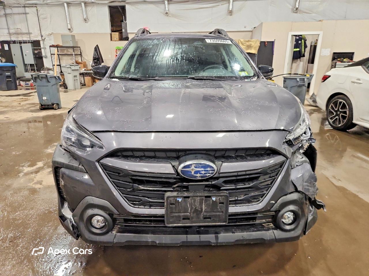 Subaru Outback 2025