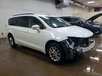 Chrysler Pacifica 2022