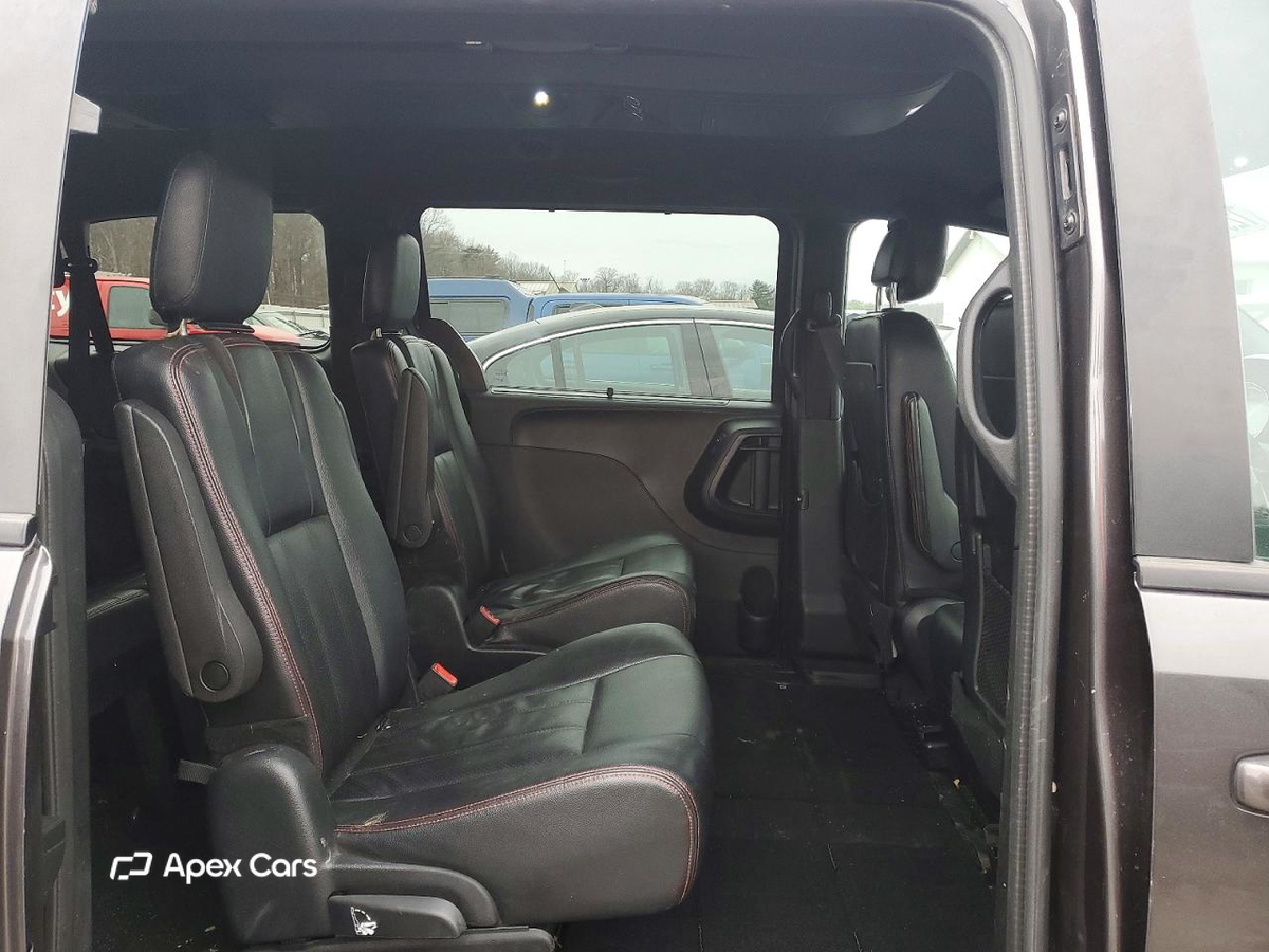 Dodge Caravan 2019