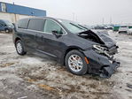Chrysler Pacifica 2023