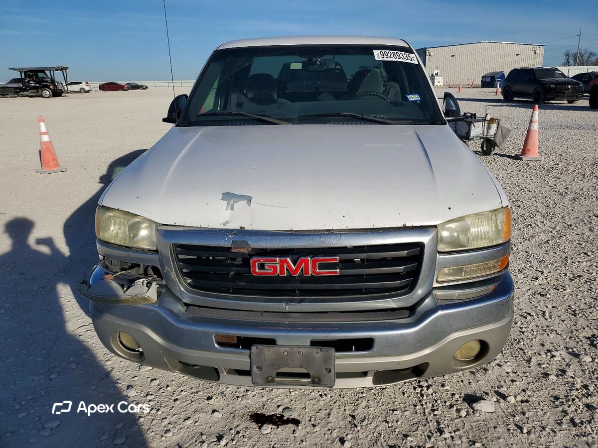 GMC  2004