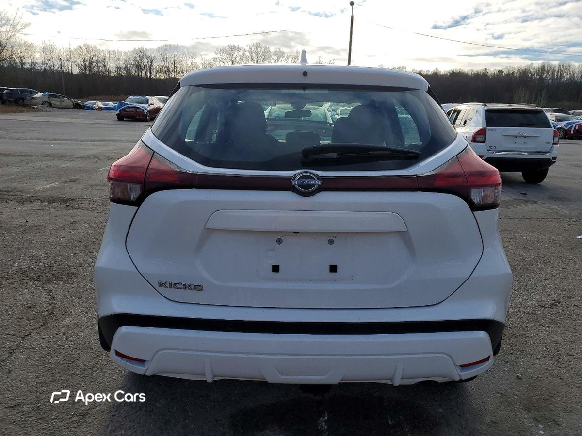 Nissan Kicks 2025