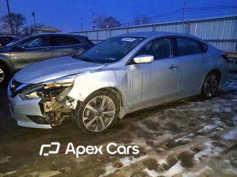 Nissan Altima 2016 - Zdjęcie 1 z 12