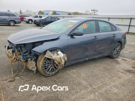 Kia Forte 2022 - Image 1 of 13
