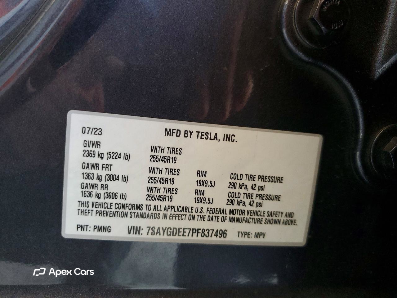 Tesla Model Y 2023