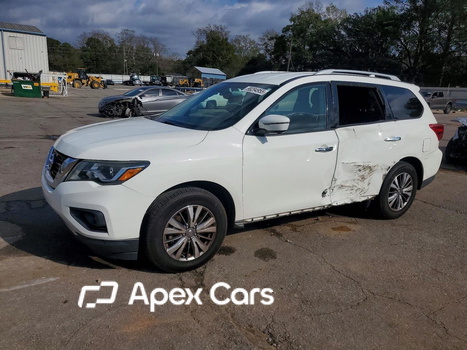 Nissan Pathfinder 2019 - Image 1 of 14