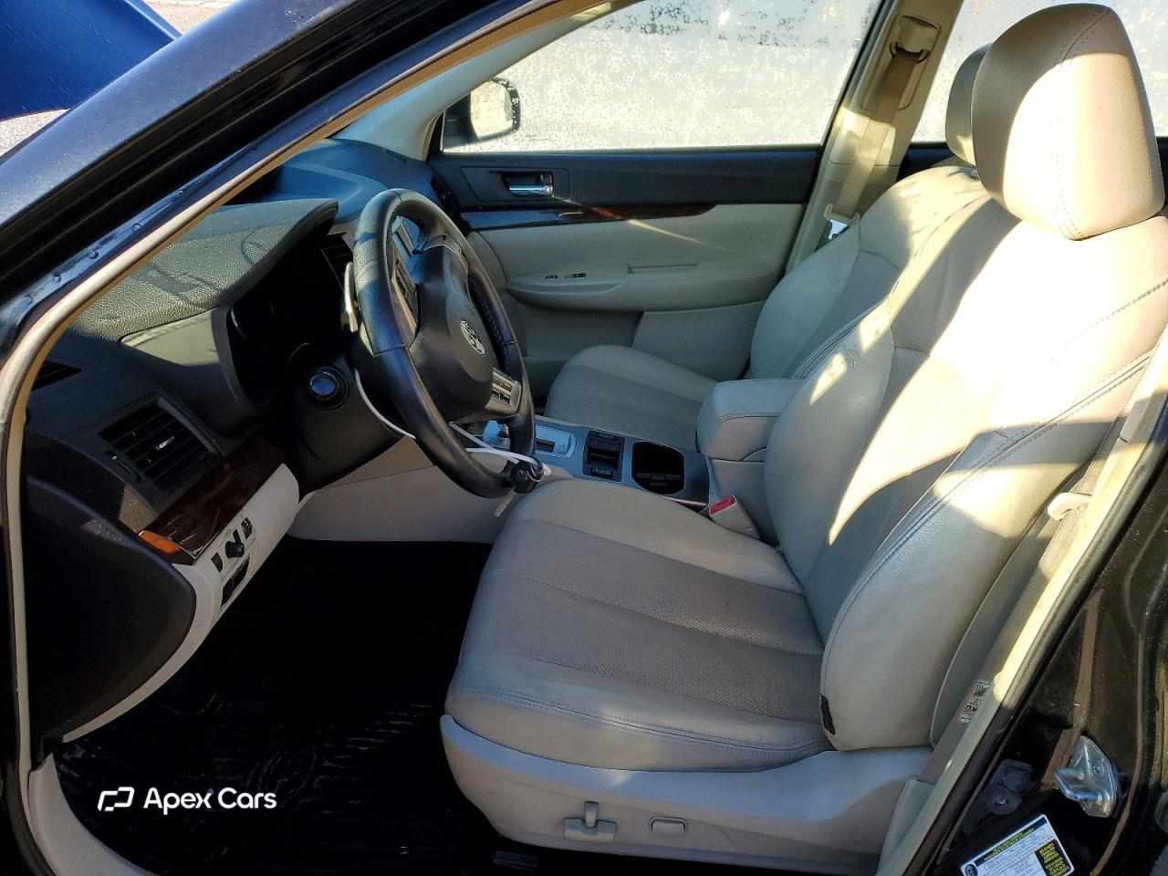Subaru Legacy 2013