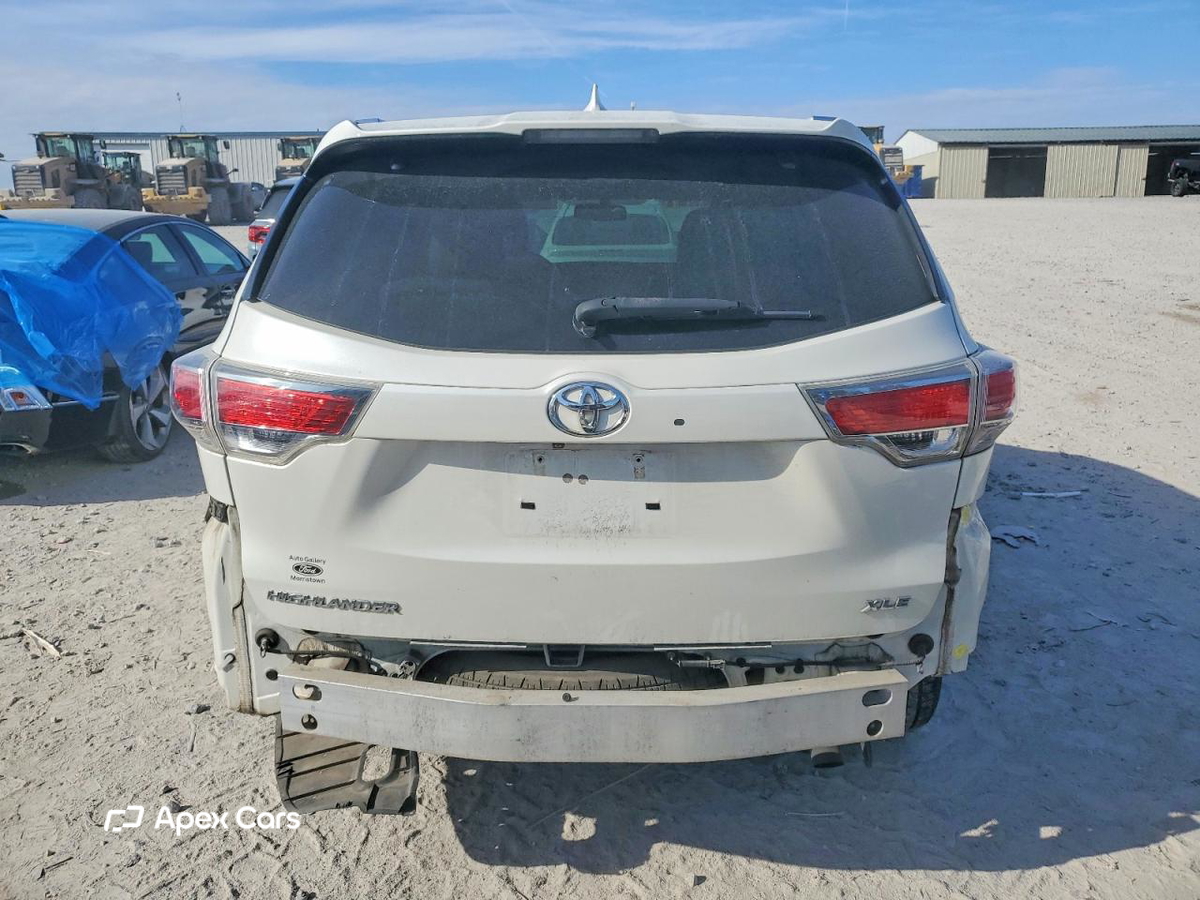 Toyota Highlander 2016