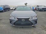 Lexus ES 2020