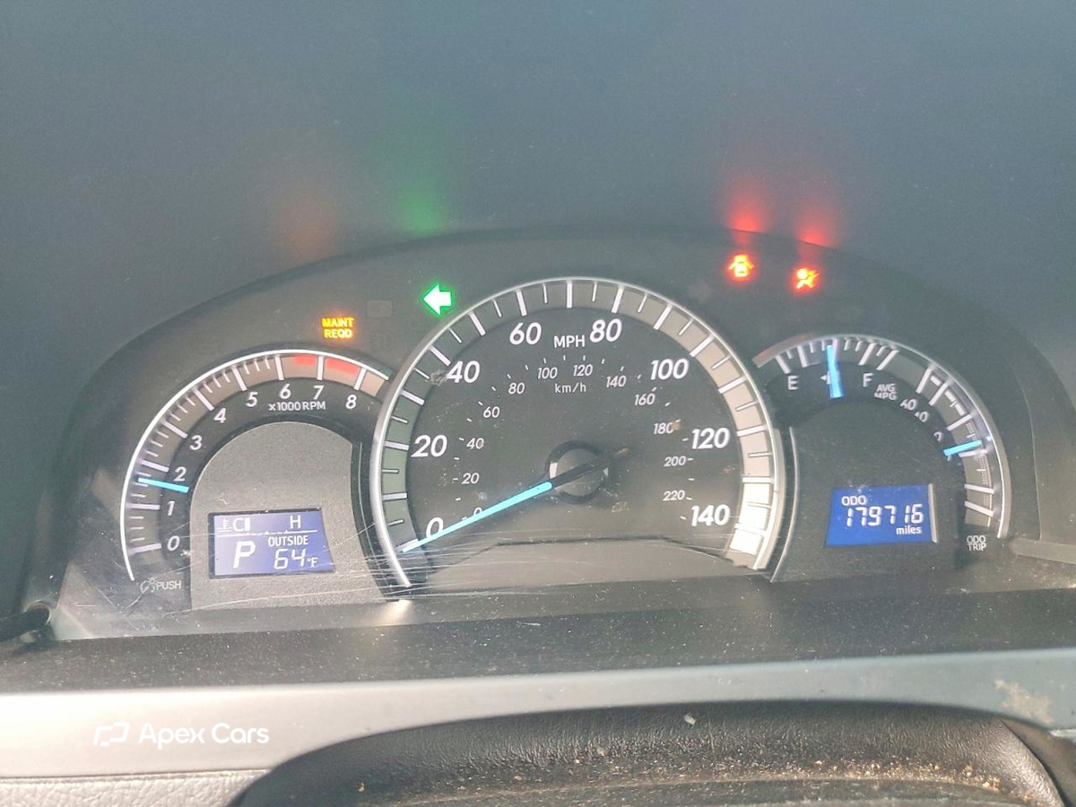 Toyota Camry 2014