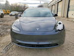 Tesla Model 3 2025