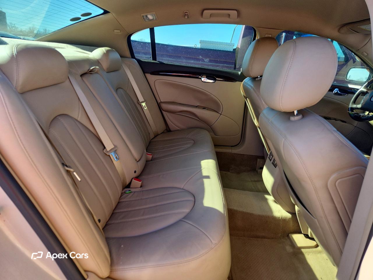 Buick Lucerne 2010