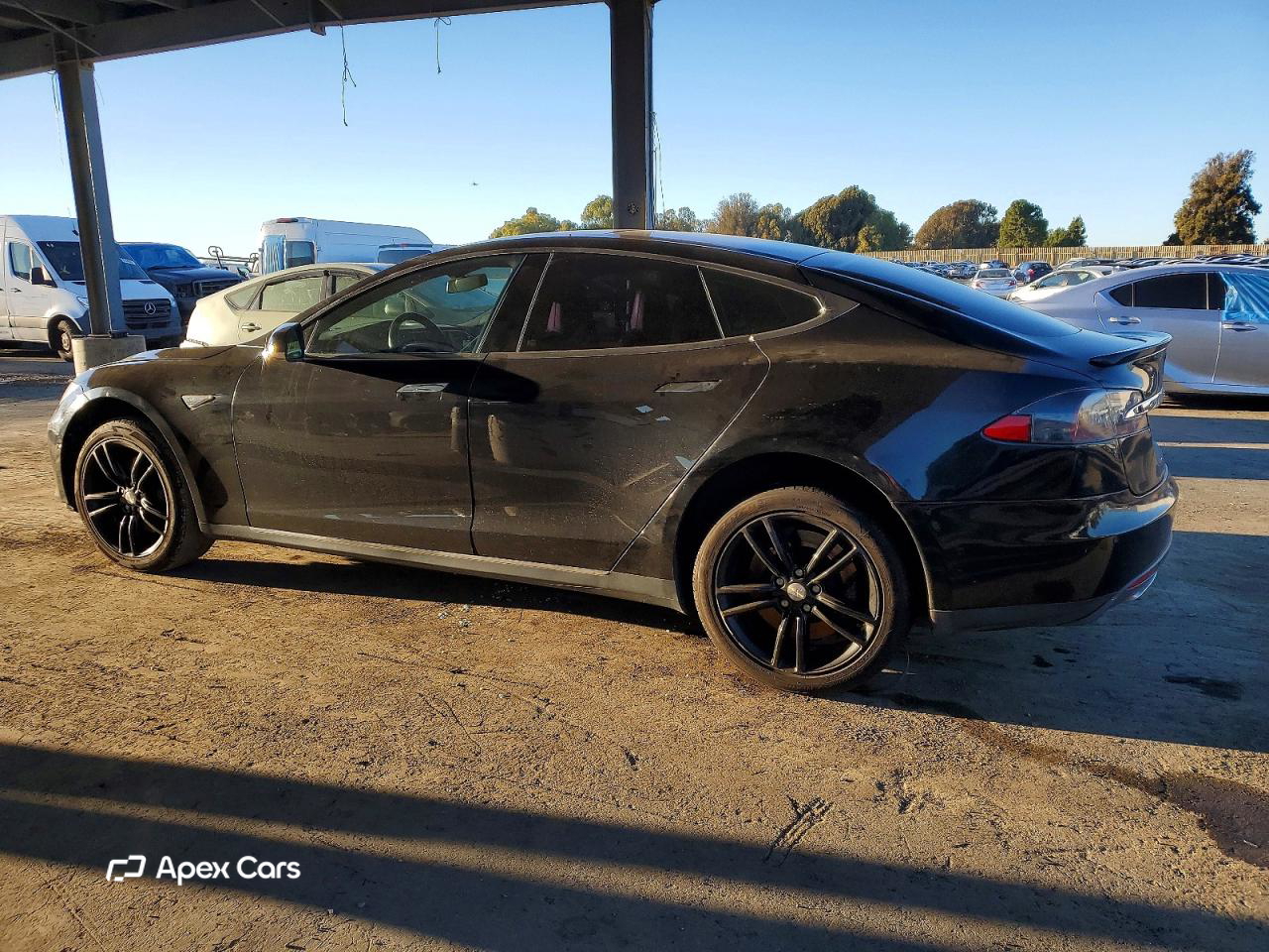 Tesla Model S 2016