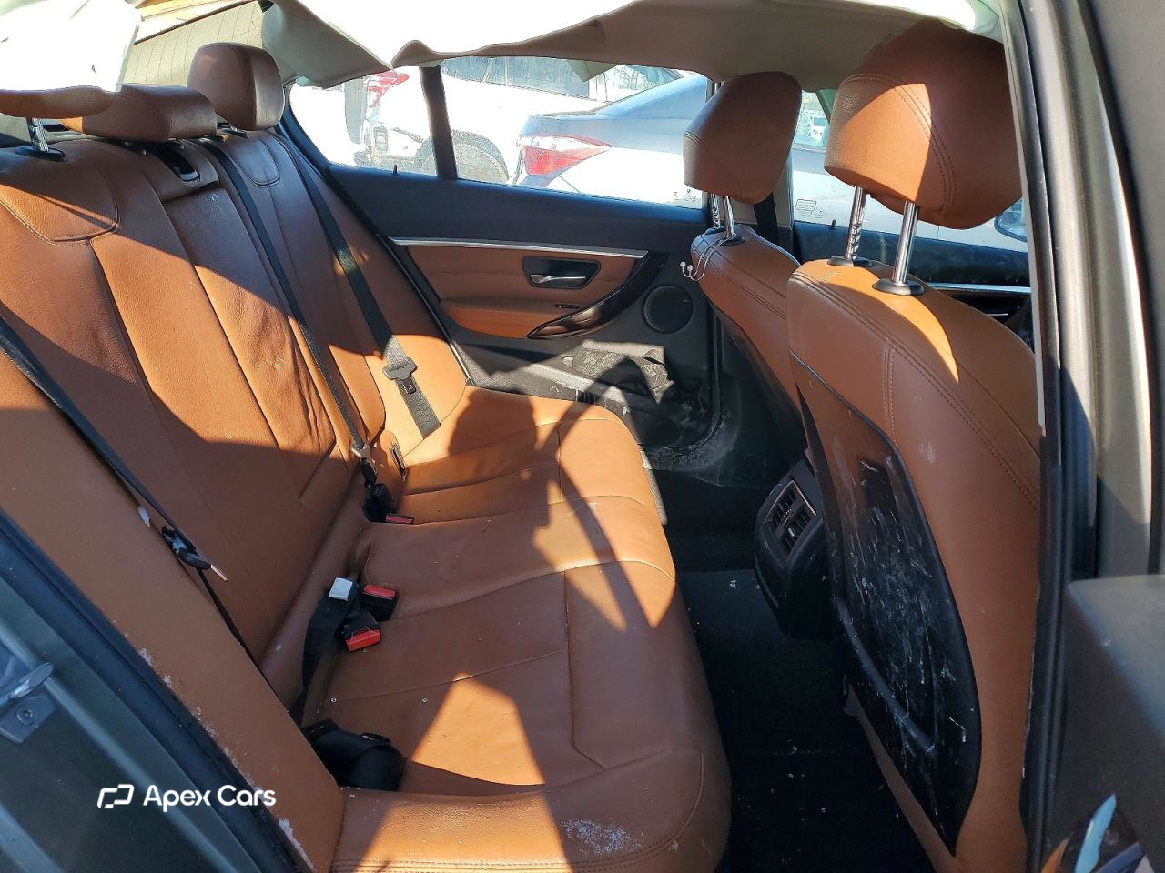 BMW Series 3 2016