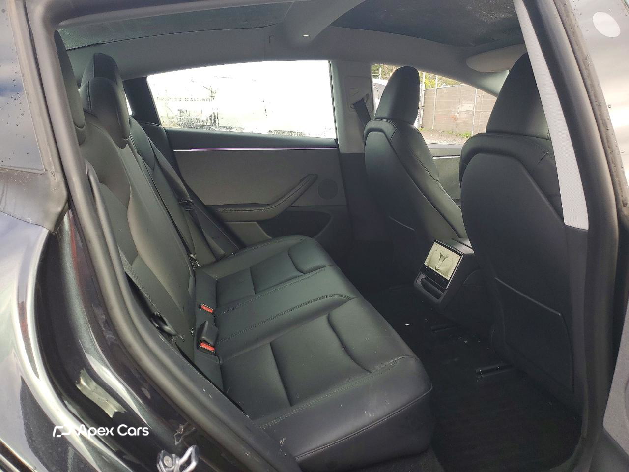 Tesla Model 3 2025