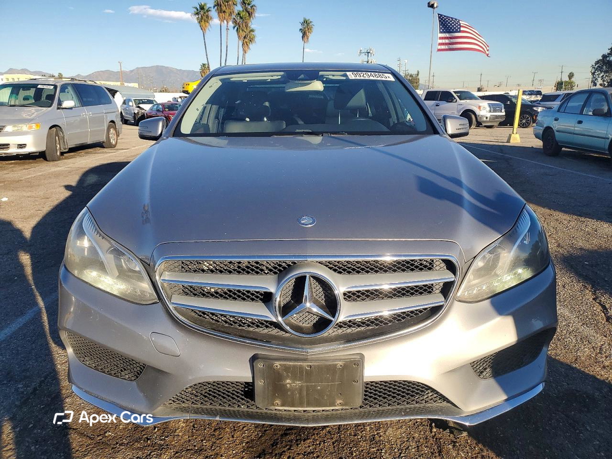 Mercedes-Benz  2014