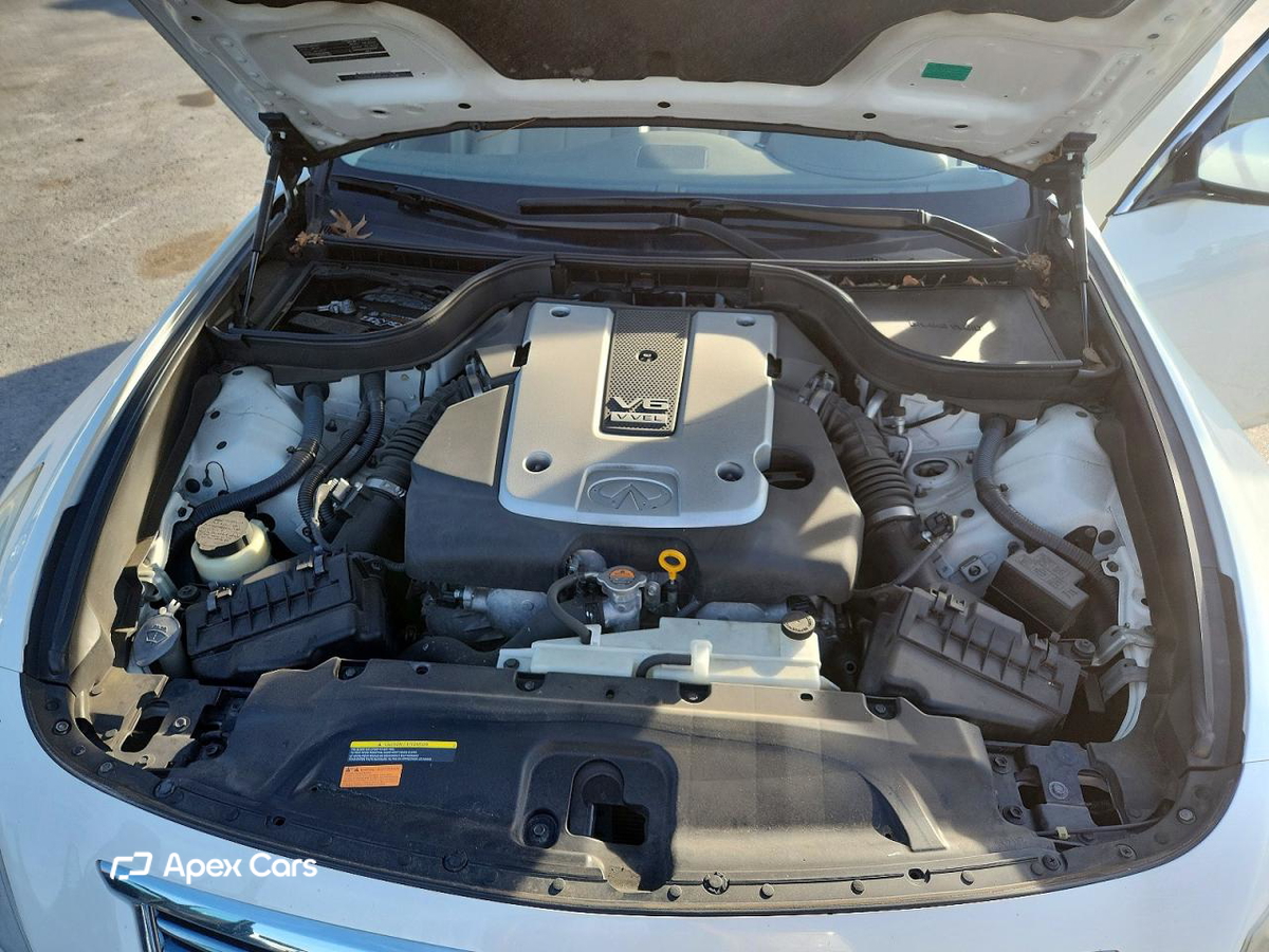 Infiniti G 2012