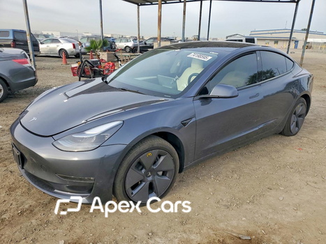 Tesla Model 3 2022 - Image 1 of 13