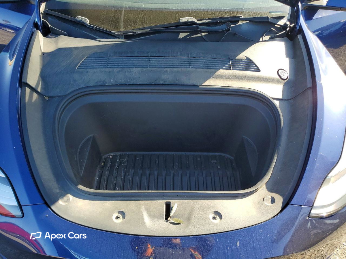 Tesla Model Y 2020