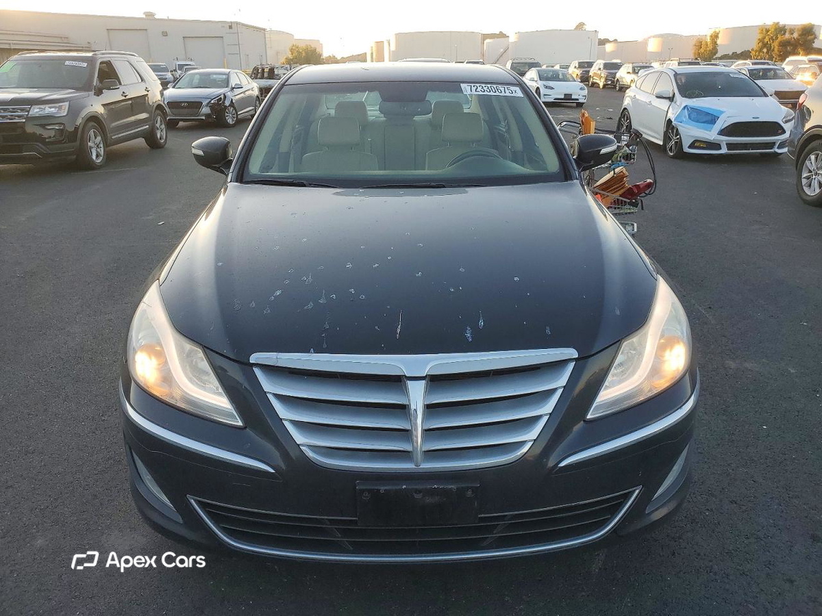 Hyundai Genesis 2014